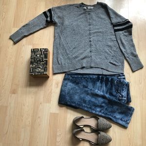 Pink Rose grey sweater